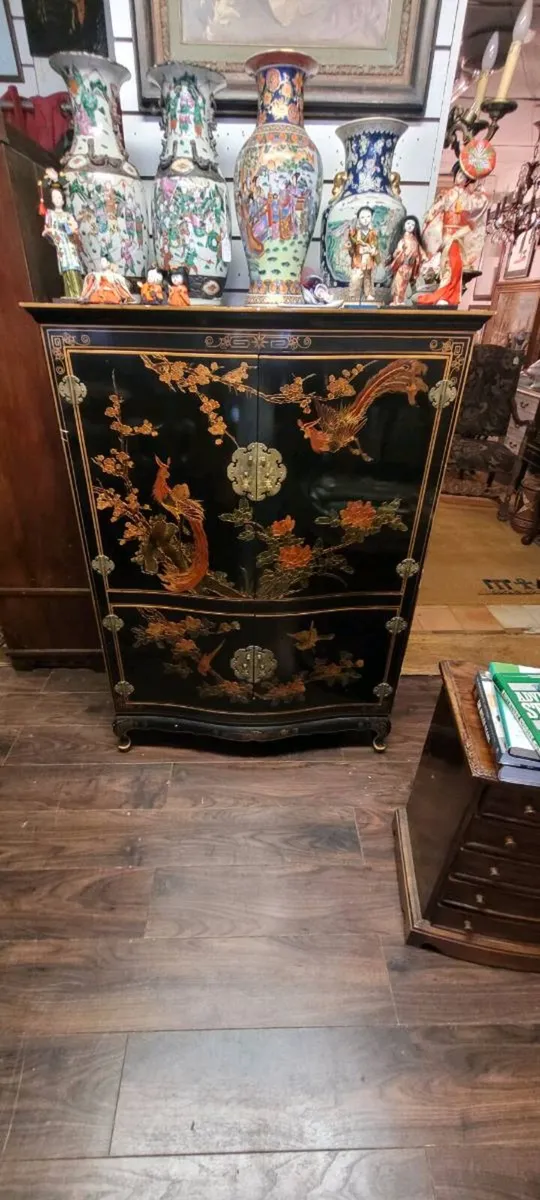 2 Chinese cabinet. 350 eu.each. - Image 1
