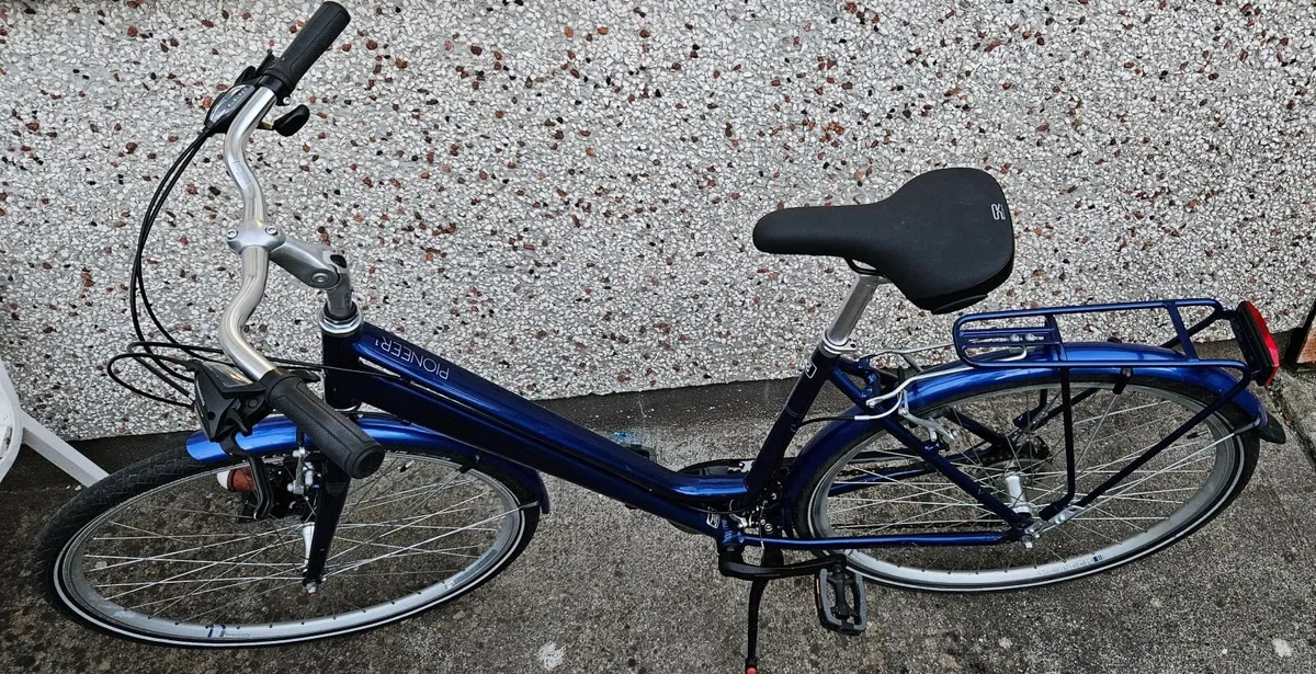 Raleigh Pioneer 1 bicycle - Image 4