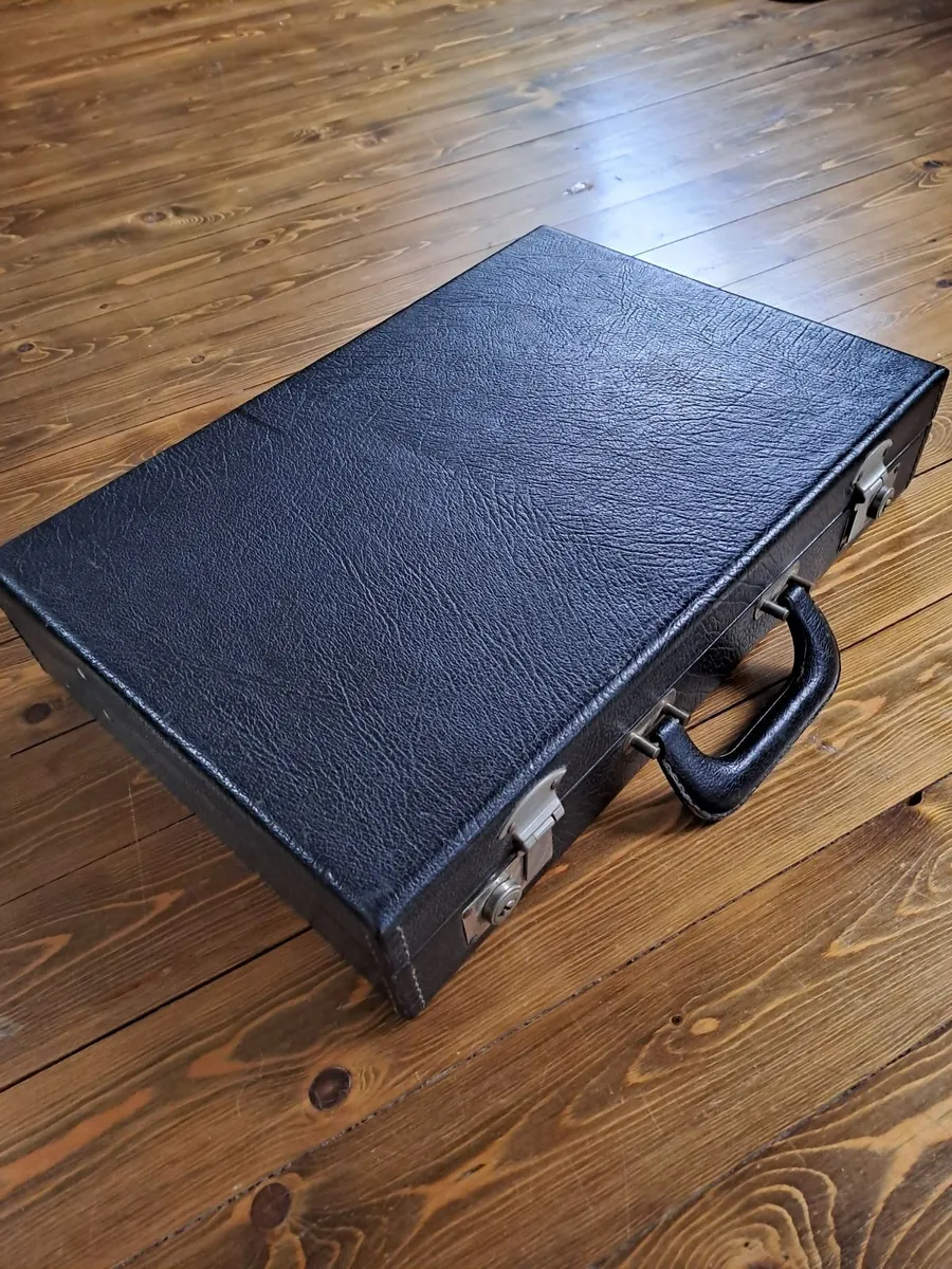 briefcase - Image 2