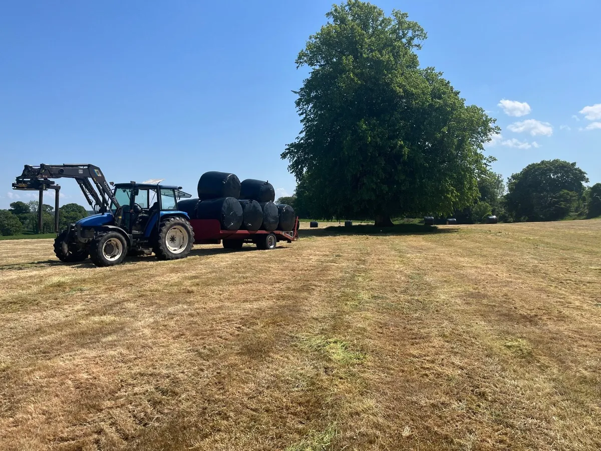 Low loader - bale trailer - Image 3