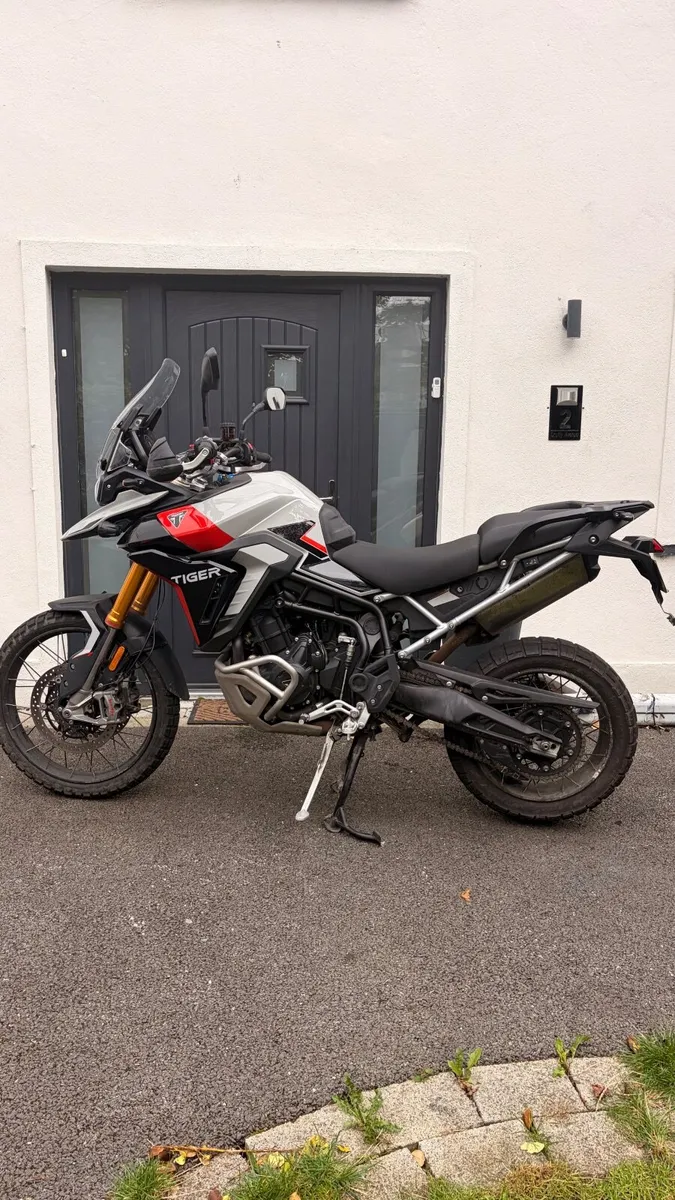 Triumph Tiger Rally Pro 2025 - Image 1