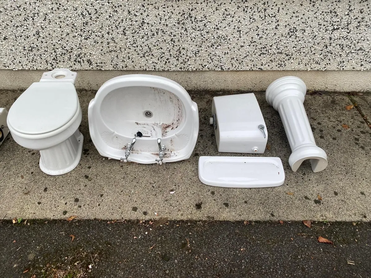 White Bathroom Suite - WC, Basin & Pedestal - Image 1