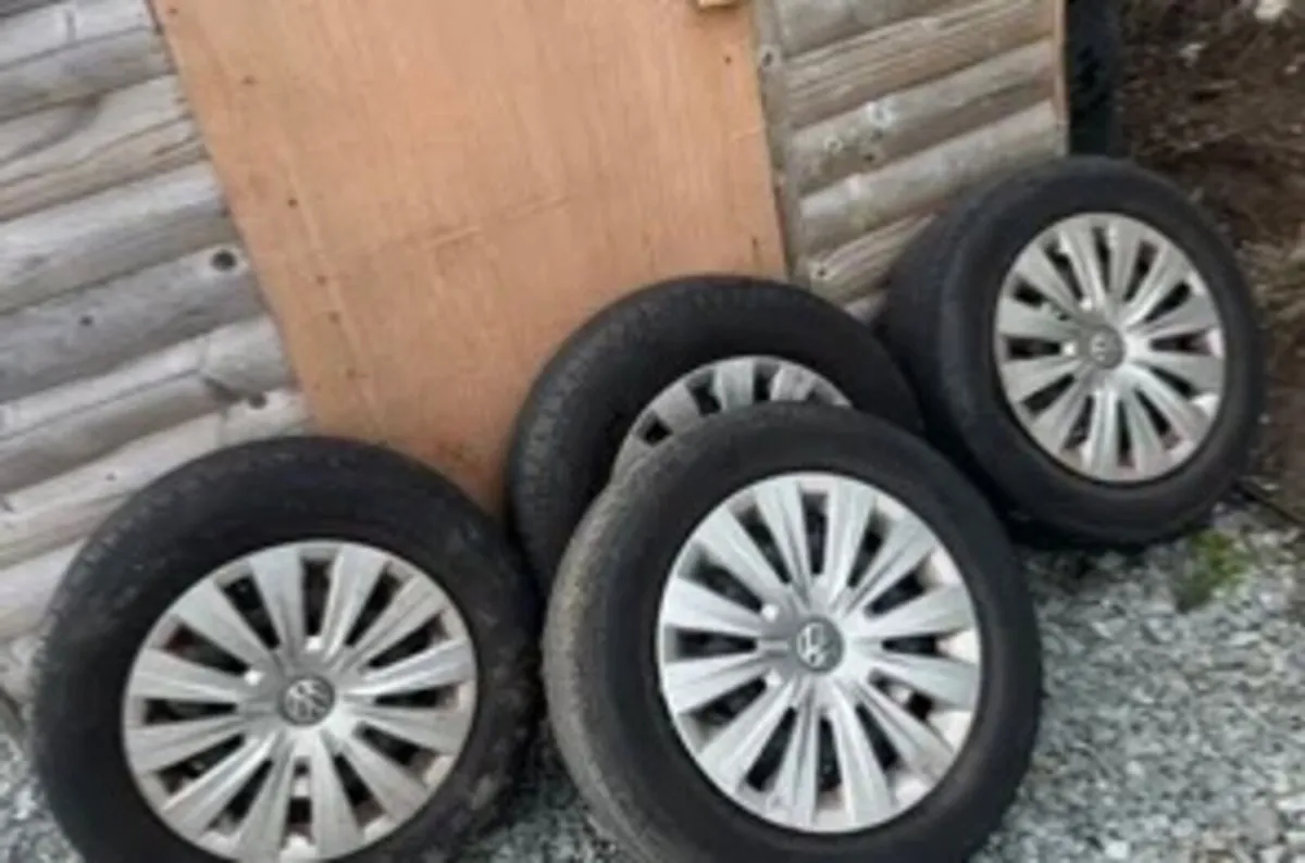 R15 Hanckook tyres VW caddy golf seat skoda - Image 1