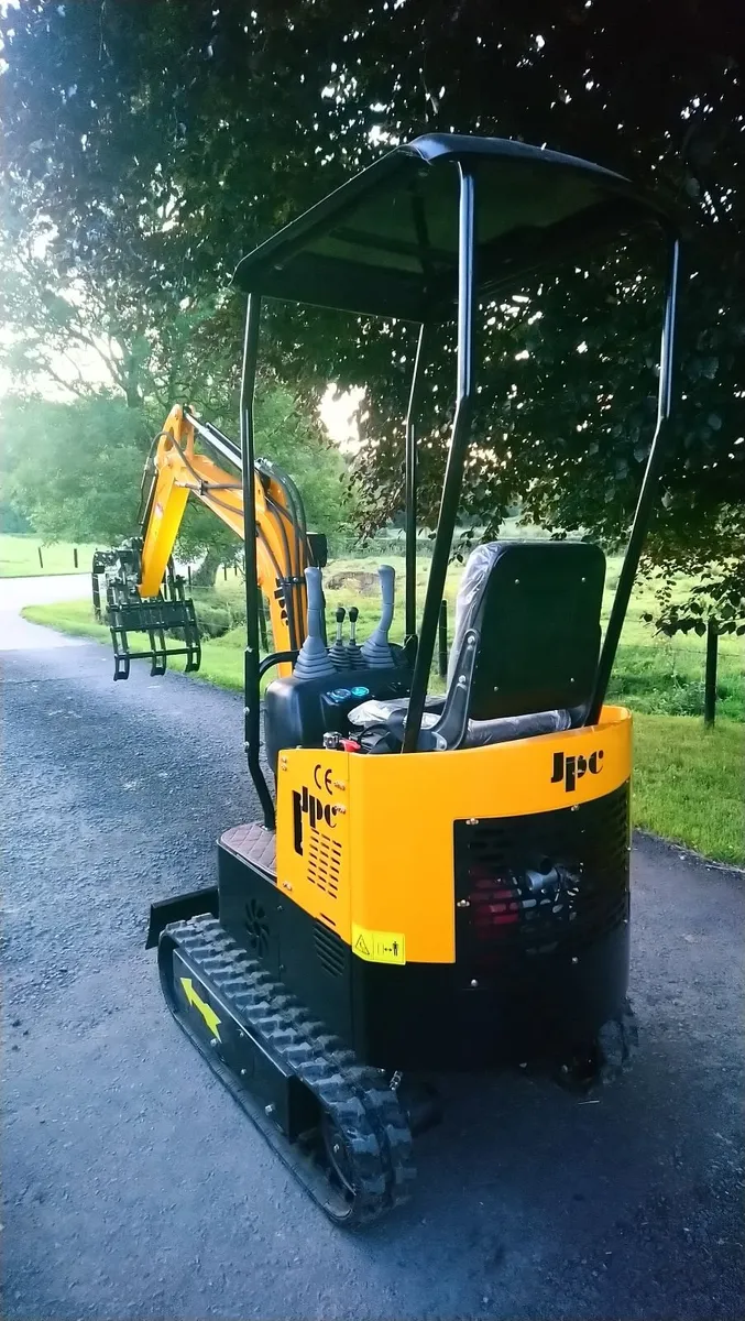 NEW JPC MINI DIGGER + LOG GRAB - Image 2