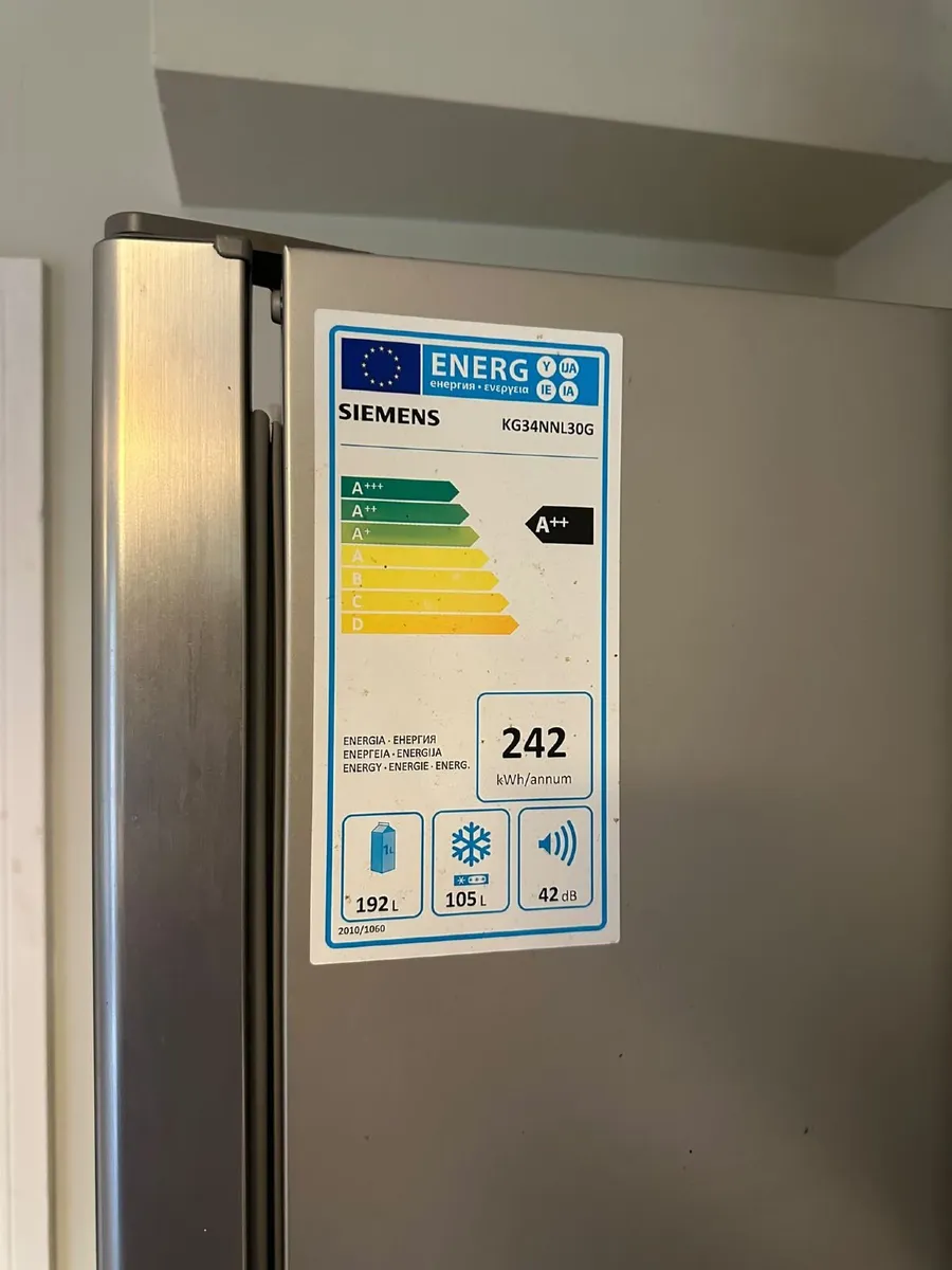 Fridge freezer - Image 1