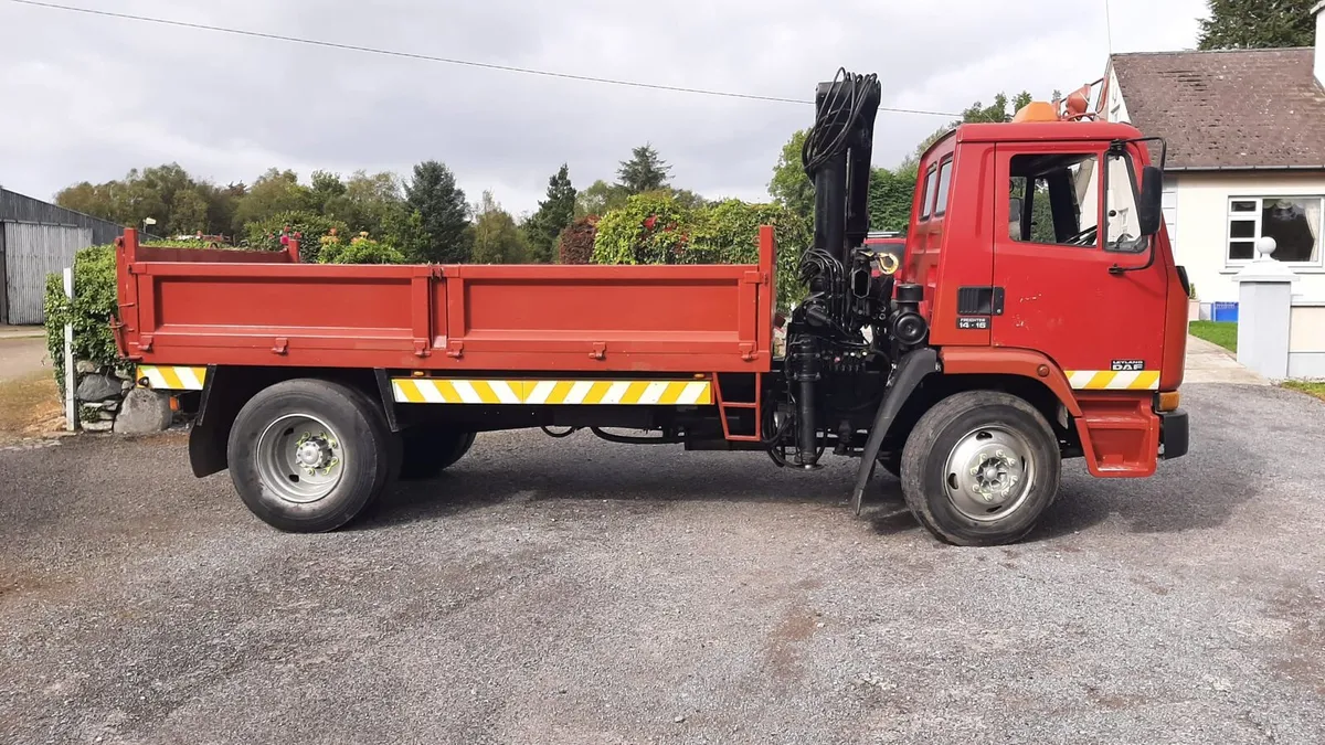 Vintage truck - Image 3