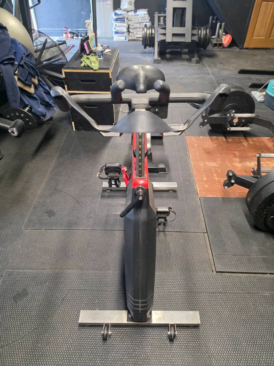 Gym equipment - Image 2