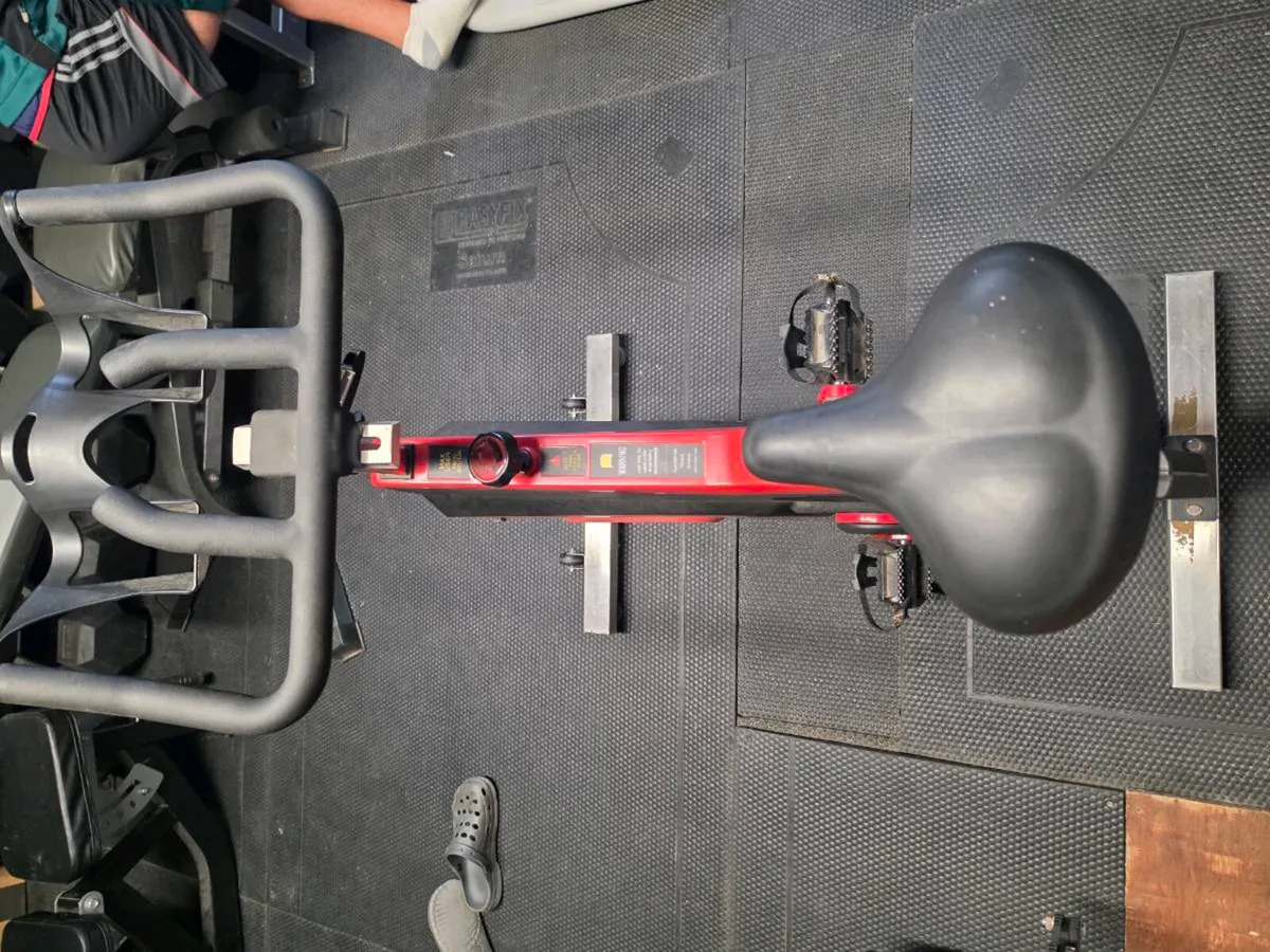 Gym equipment - Image 3