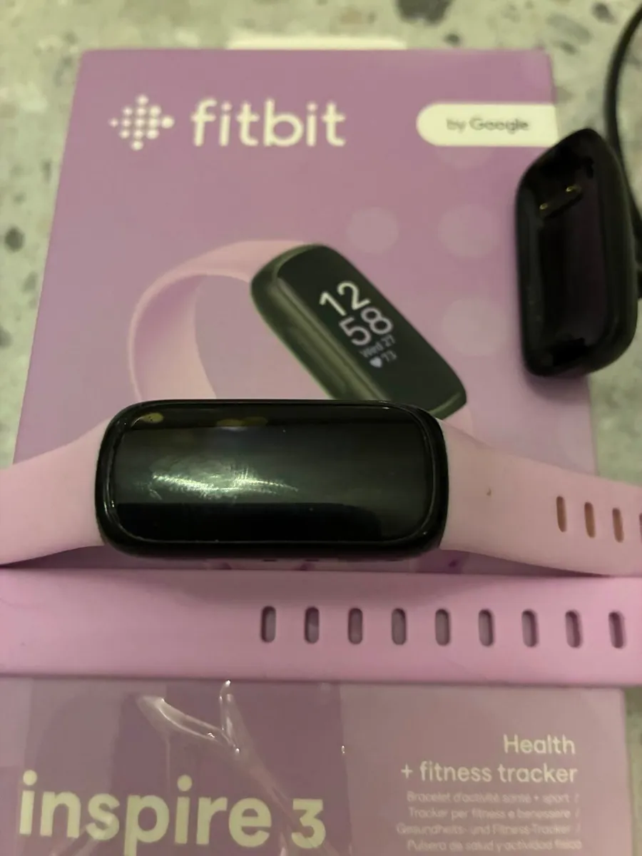 Fitbit inspire 3 - Image 1