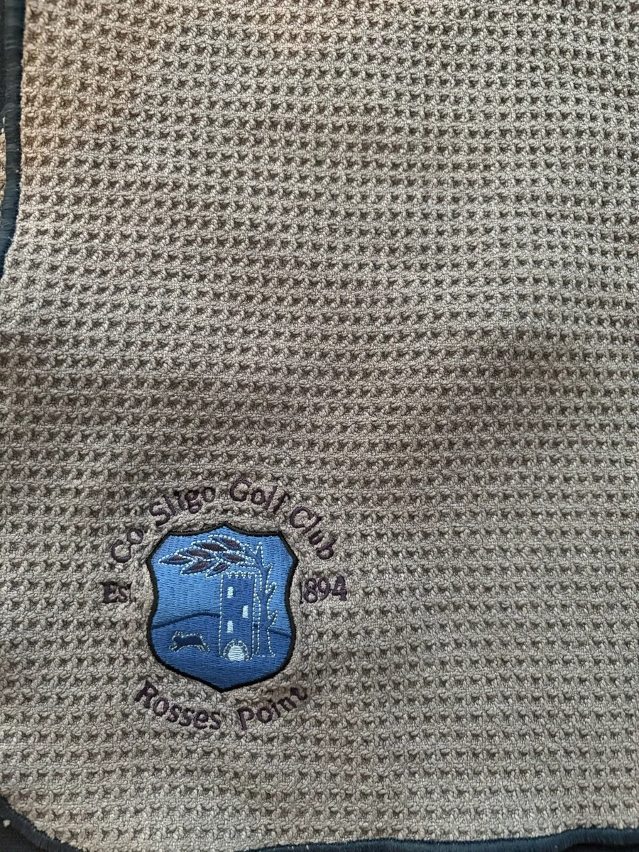 Golf towel & headcover - Image 4