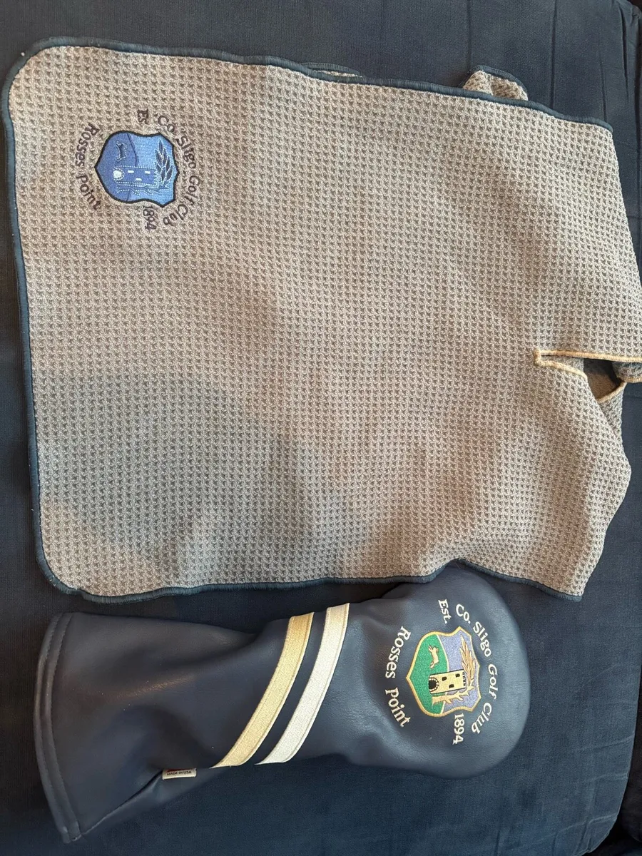 Golf towel & headcover - Image 1