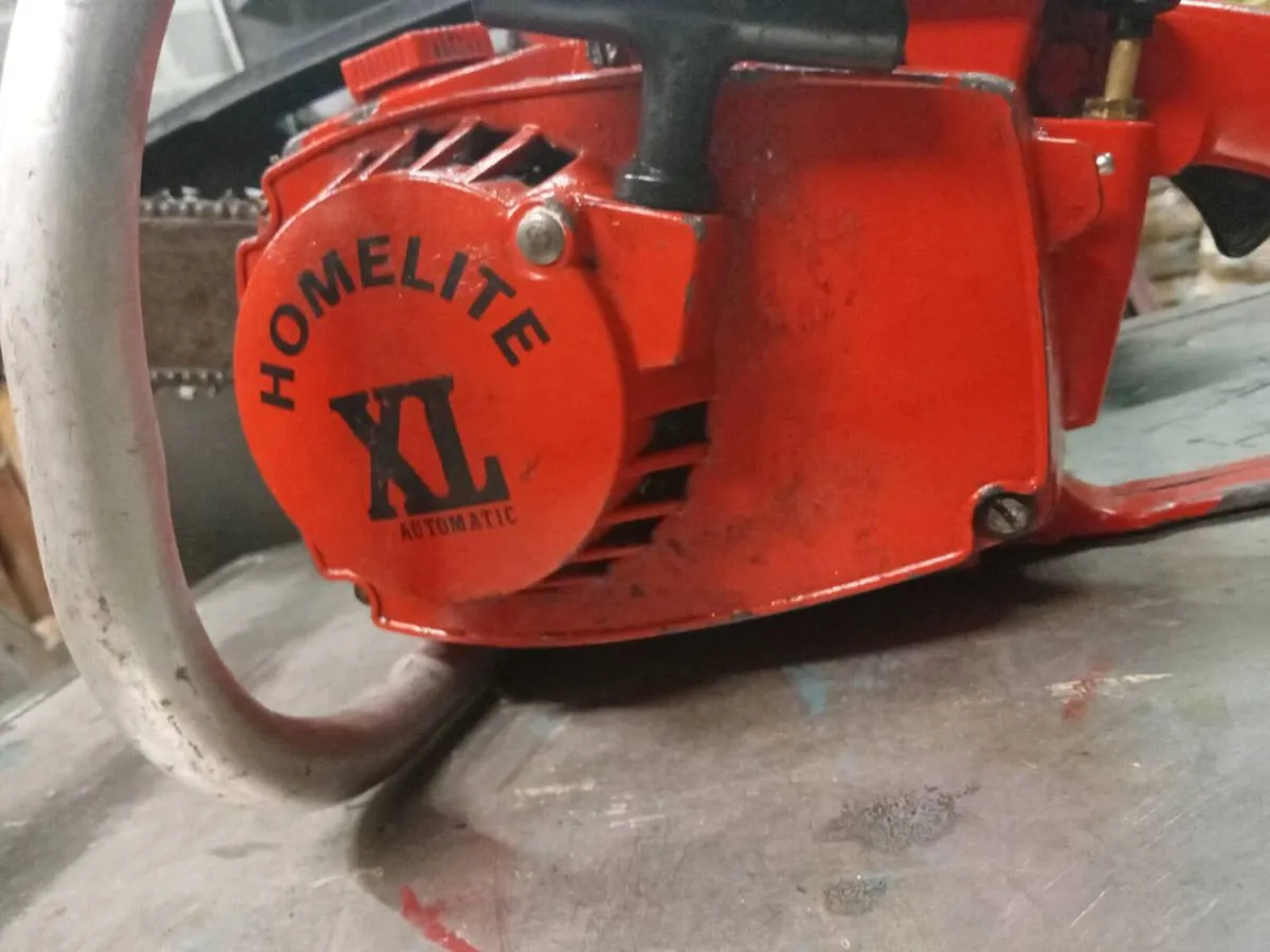 Vintage homelite xl automatic chainsaw - Image 2