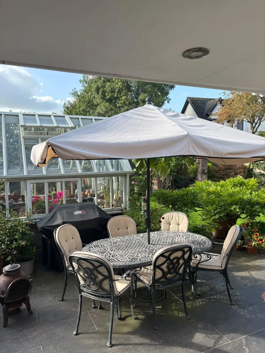 Patio Furniture Set - Image 1