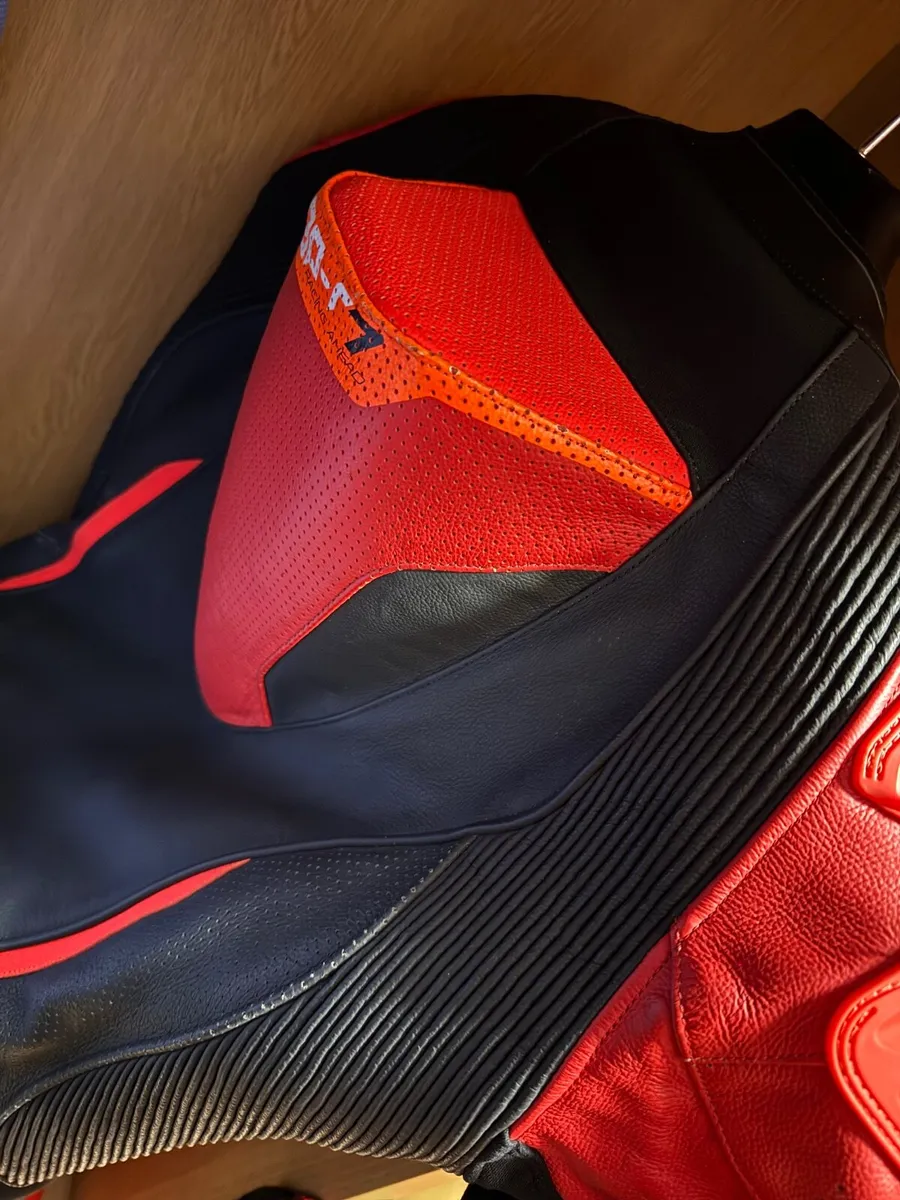 Alpinestars GP-R7 suit and Supertech Boots - Image 1