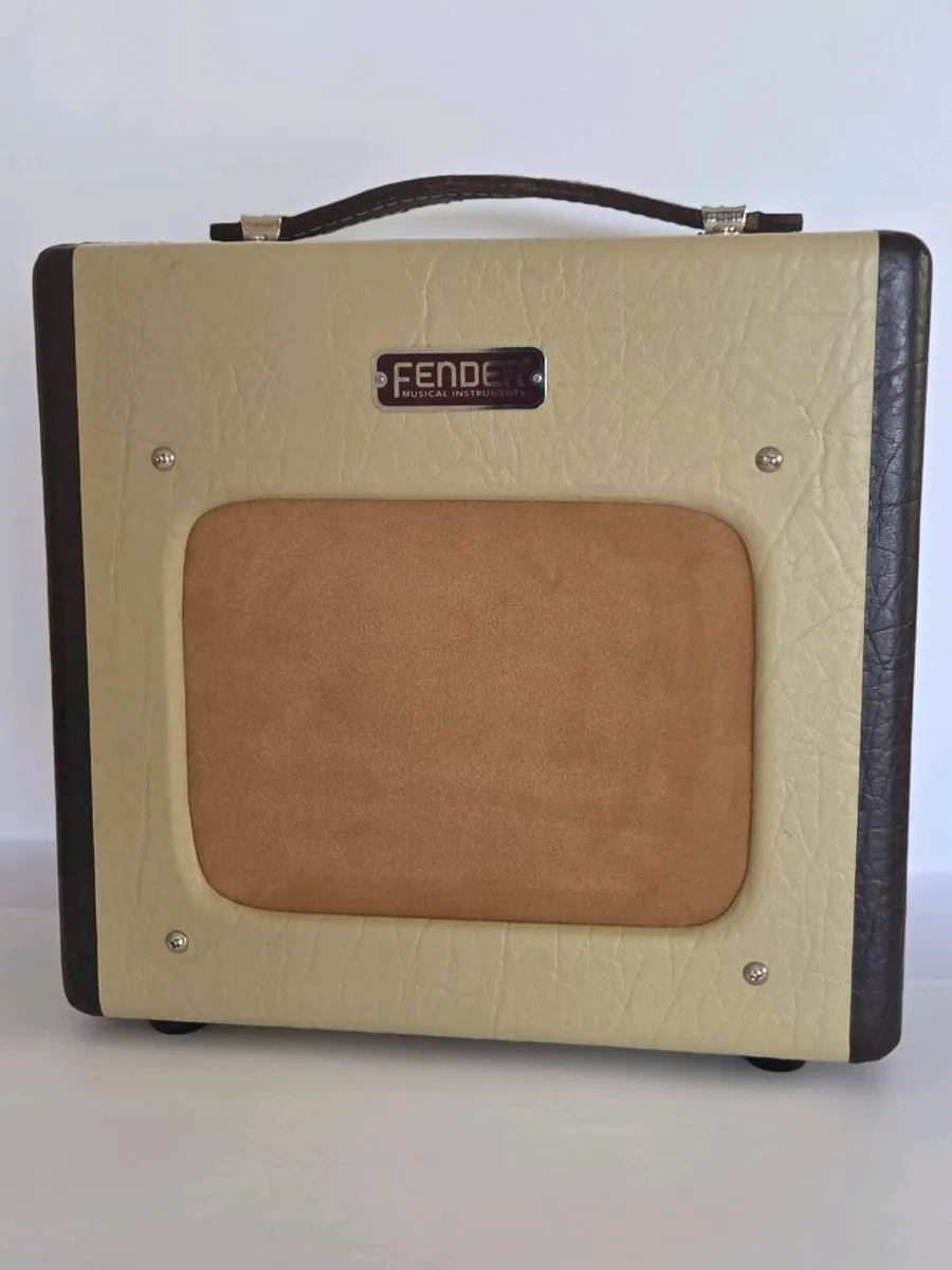 Fender Champion 600 Valve Guitar Amp - Image 1