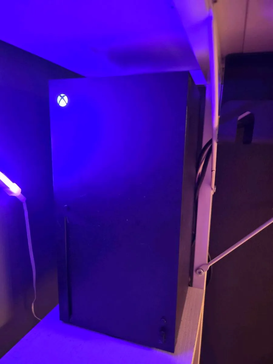 Xbox series x elite 2 logitech g923 - Image 1
