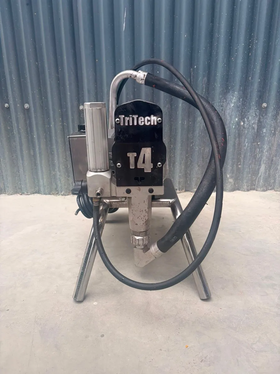 Airless paint sprayer TriTech T4 - Image 1