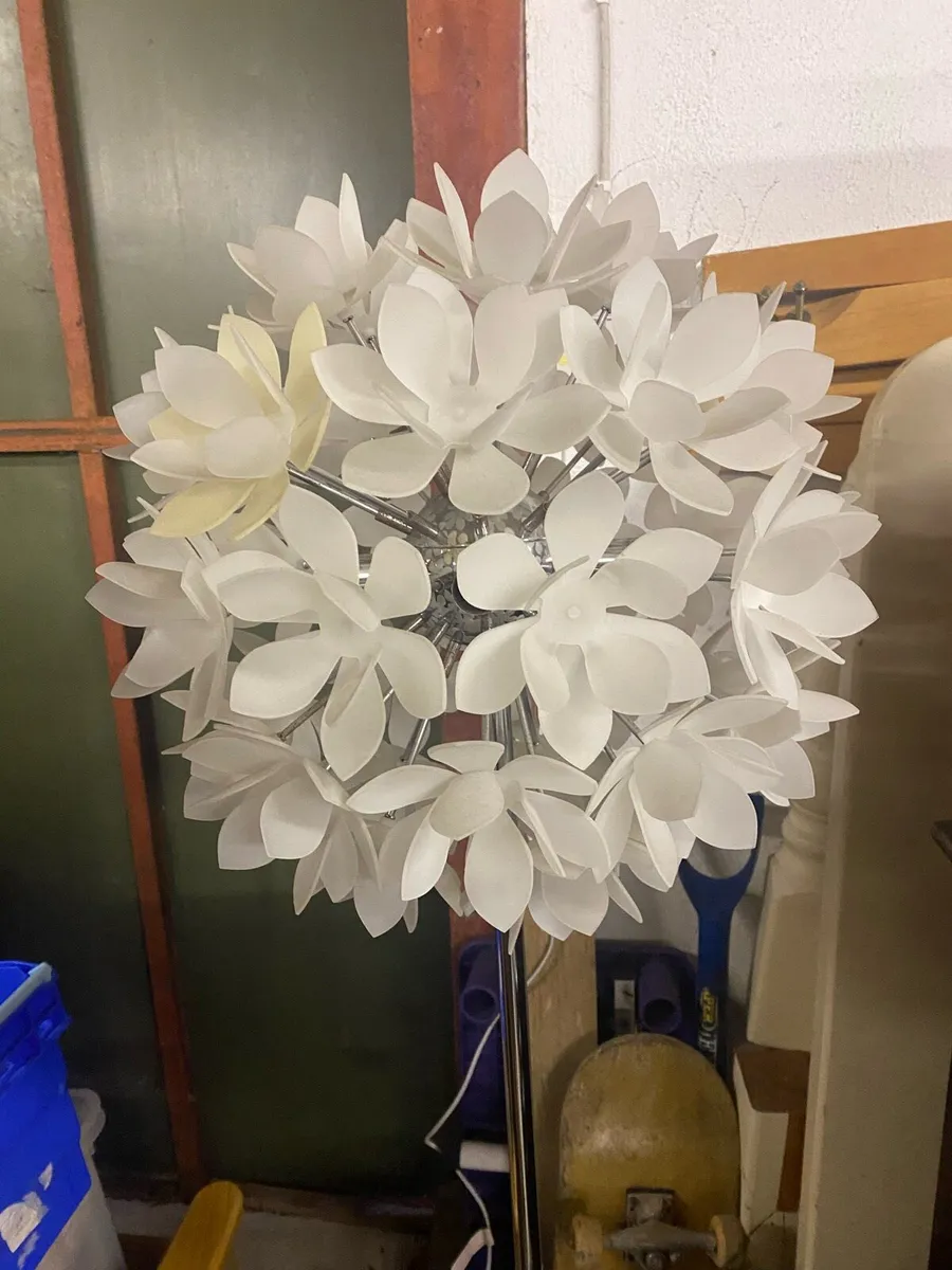 Tall lamp - Image 2