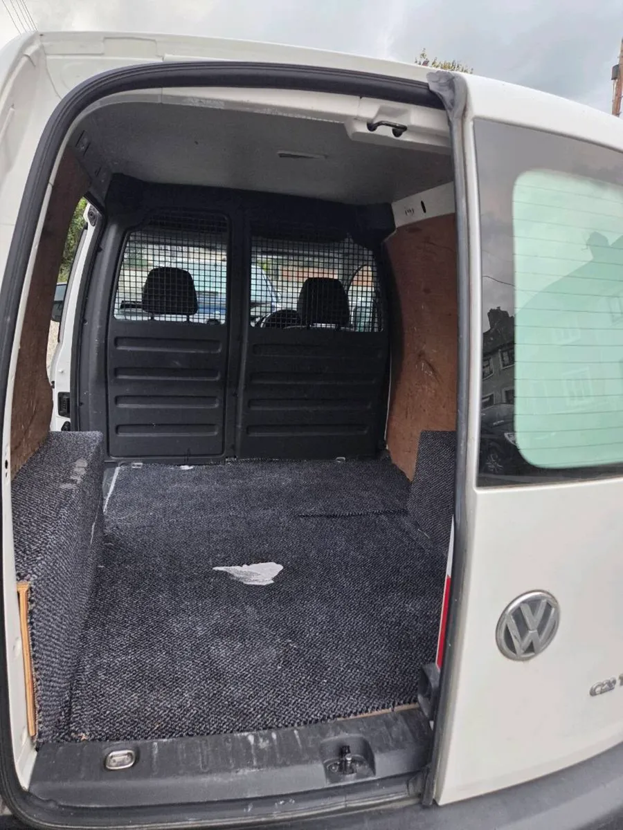 Vw caddy 2014 - Image 3
