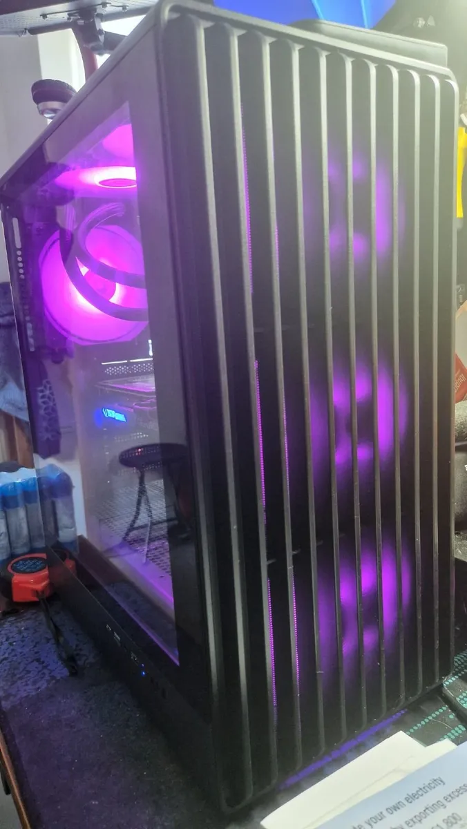 Gaming PC Ryzen 7 3700X RTX 4060 Ti 16GB 32GB RAM - Image 1