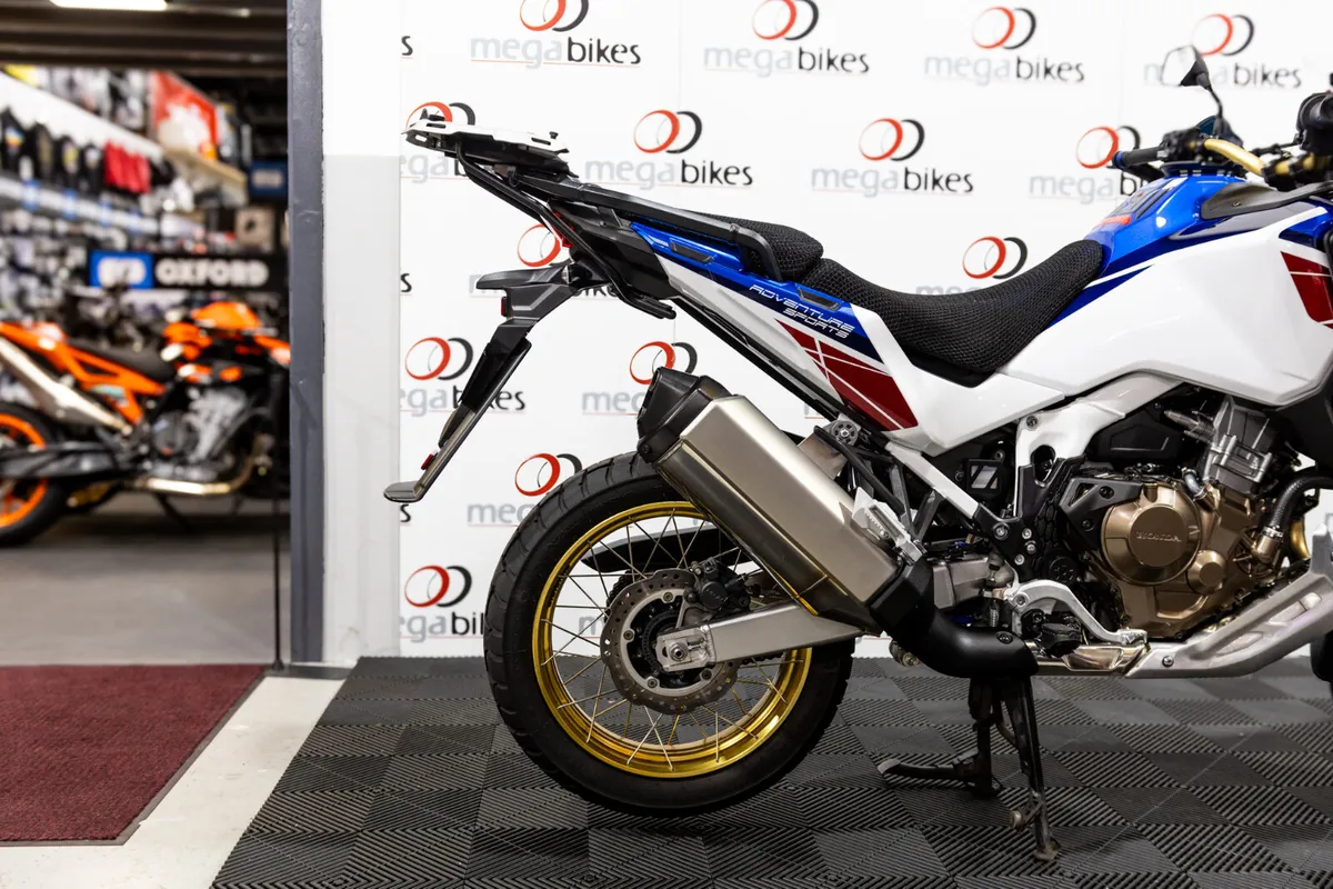 Honda Africa Twin Adventure Sports 2025 - Image 4