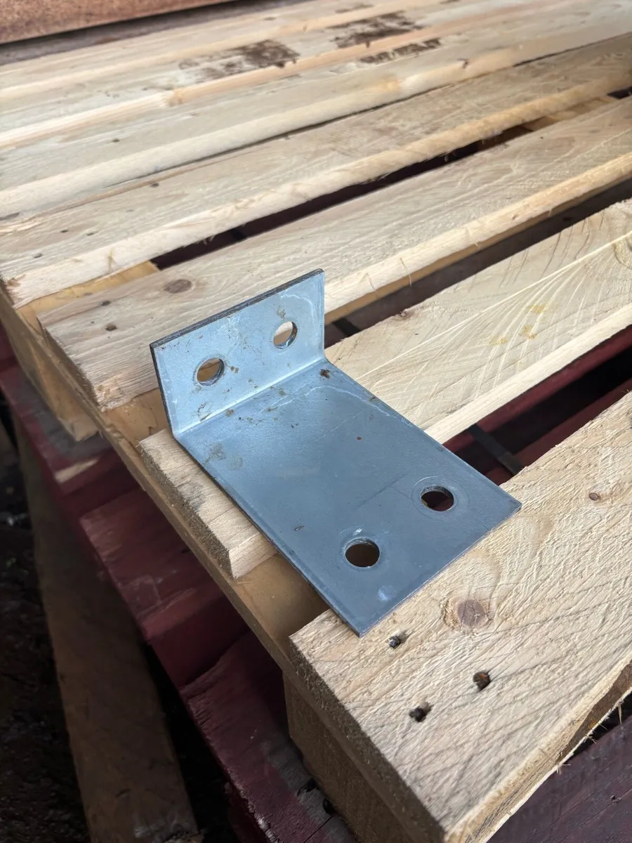 Galvanised Cleats - Image 1