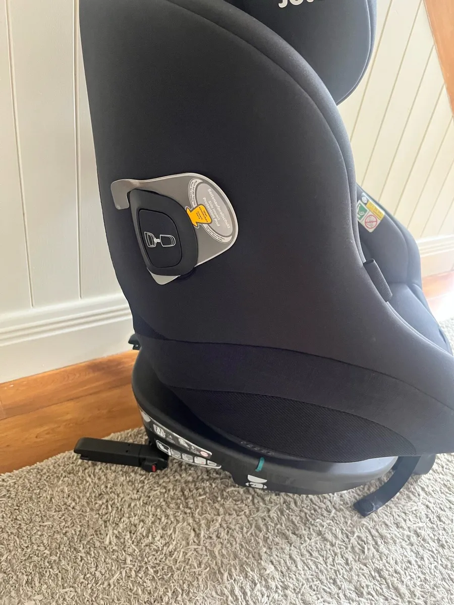 Jolie spin 360 car seat - Image 4