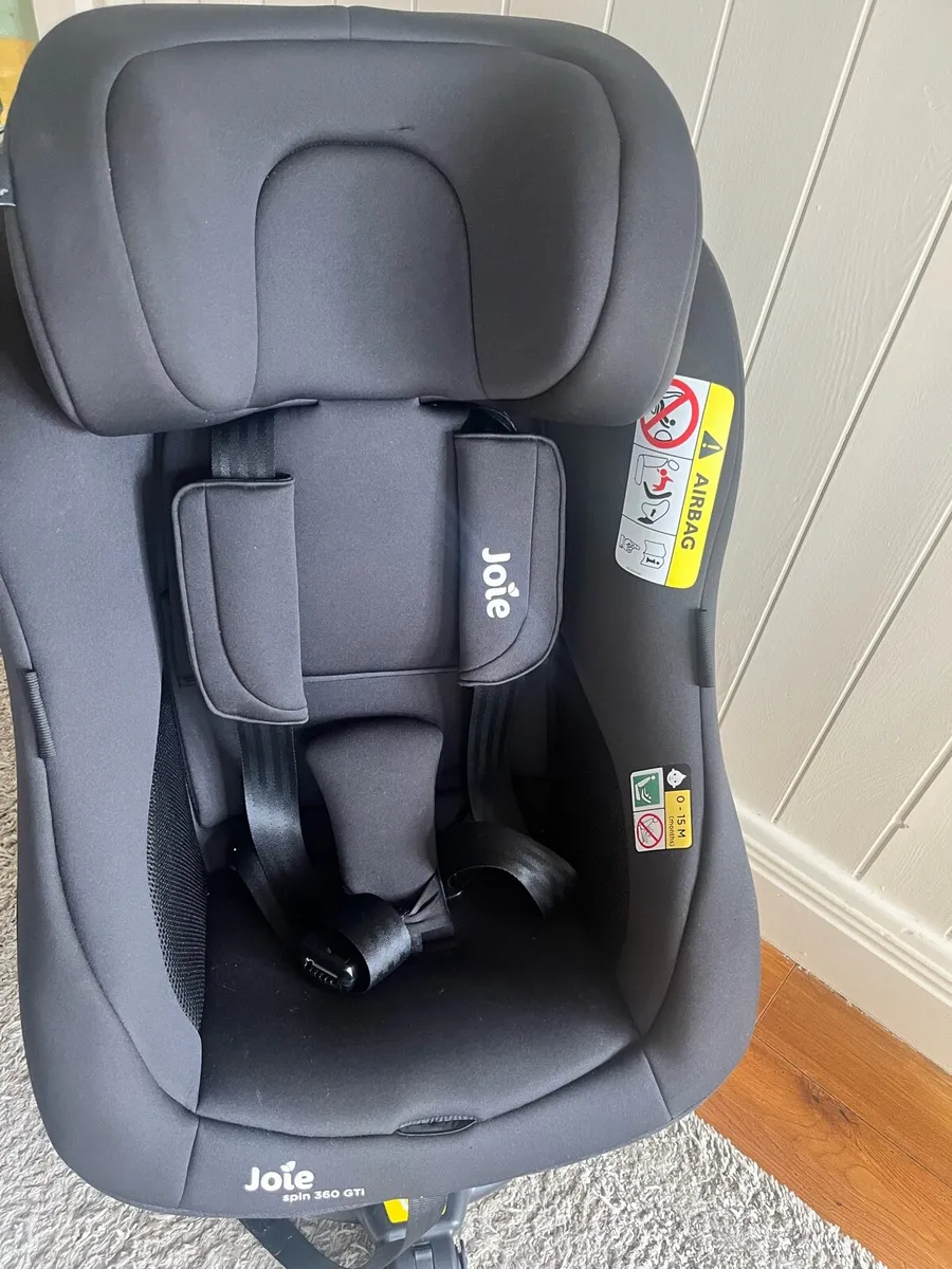 Jolie spin 360 car seat - Image 1