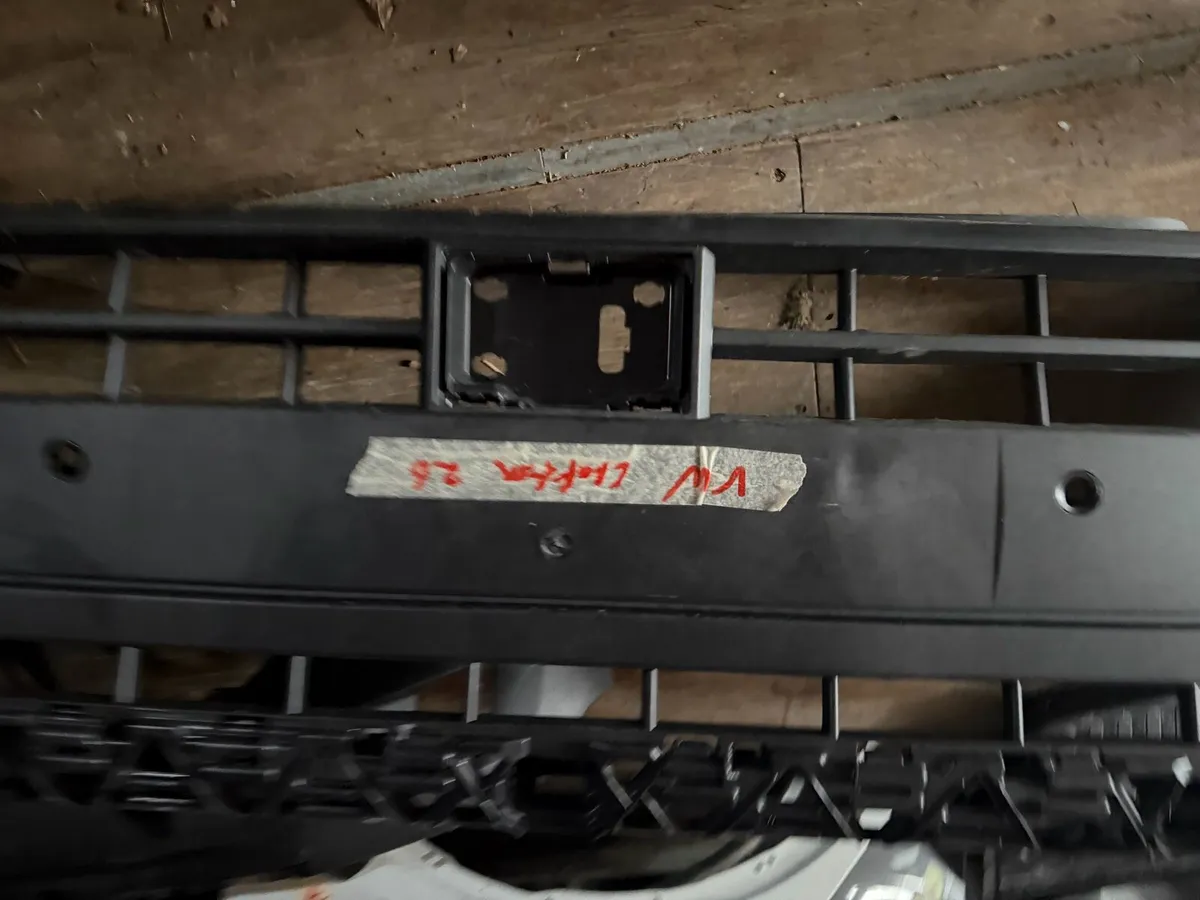 2026 vw caddy bumper and 26/ crafter front bumper - Image 2