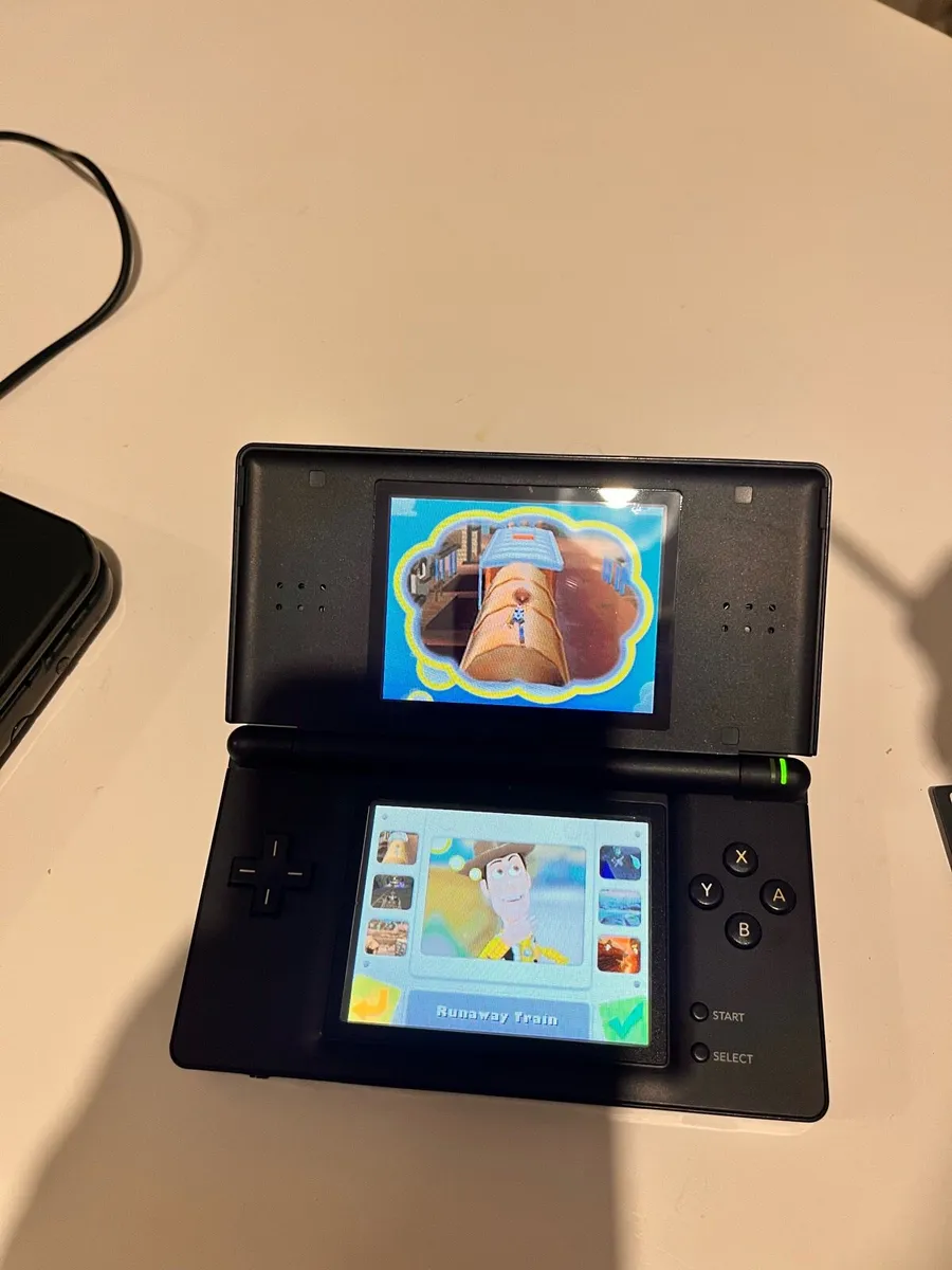 Nintendo ds lite - Image 2