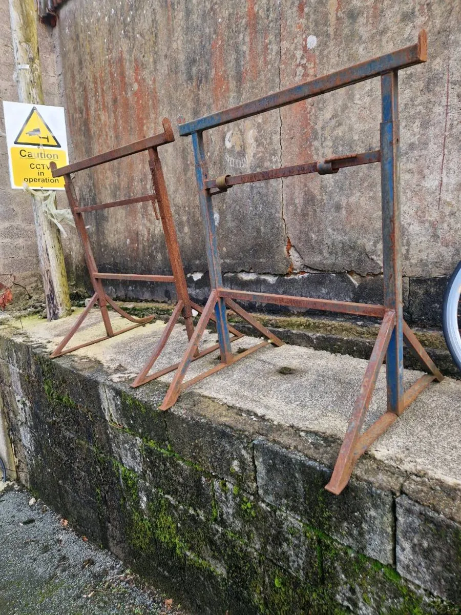 x2 Builders trestles