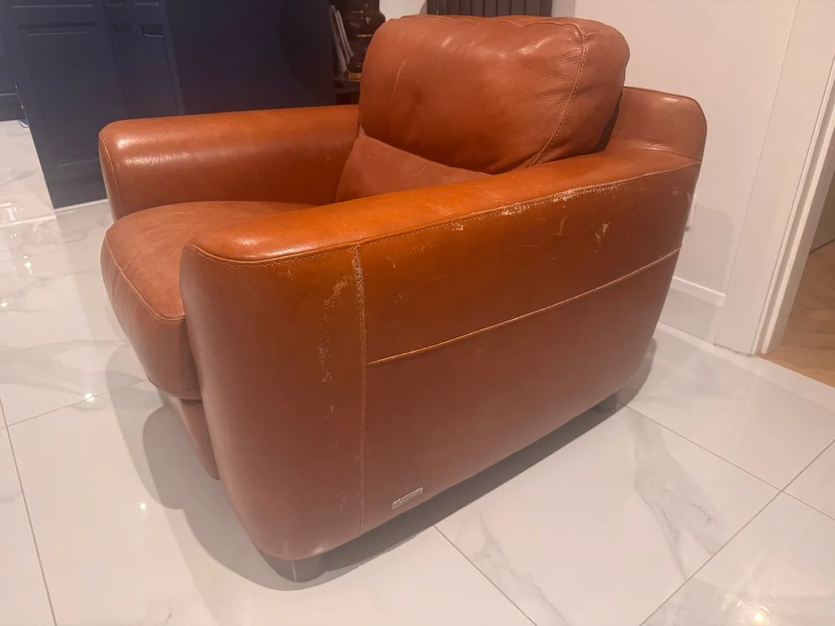 Arm chair - Image 3