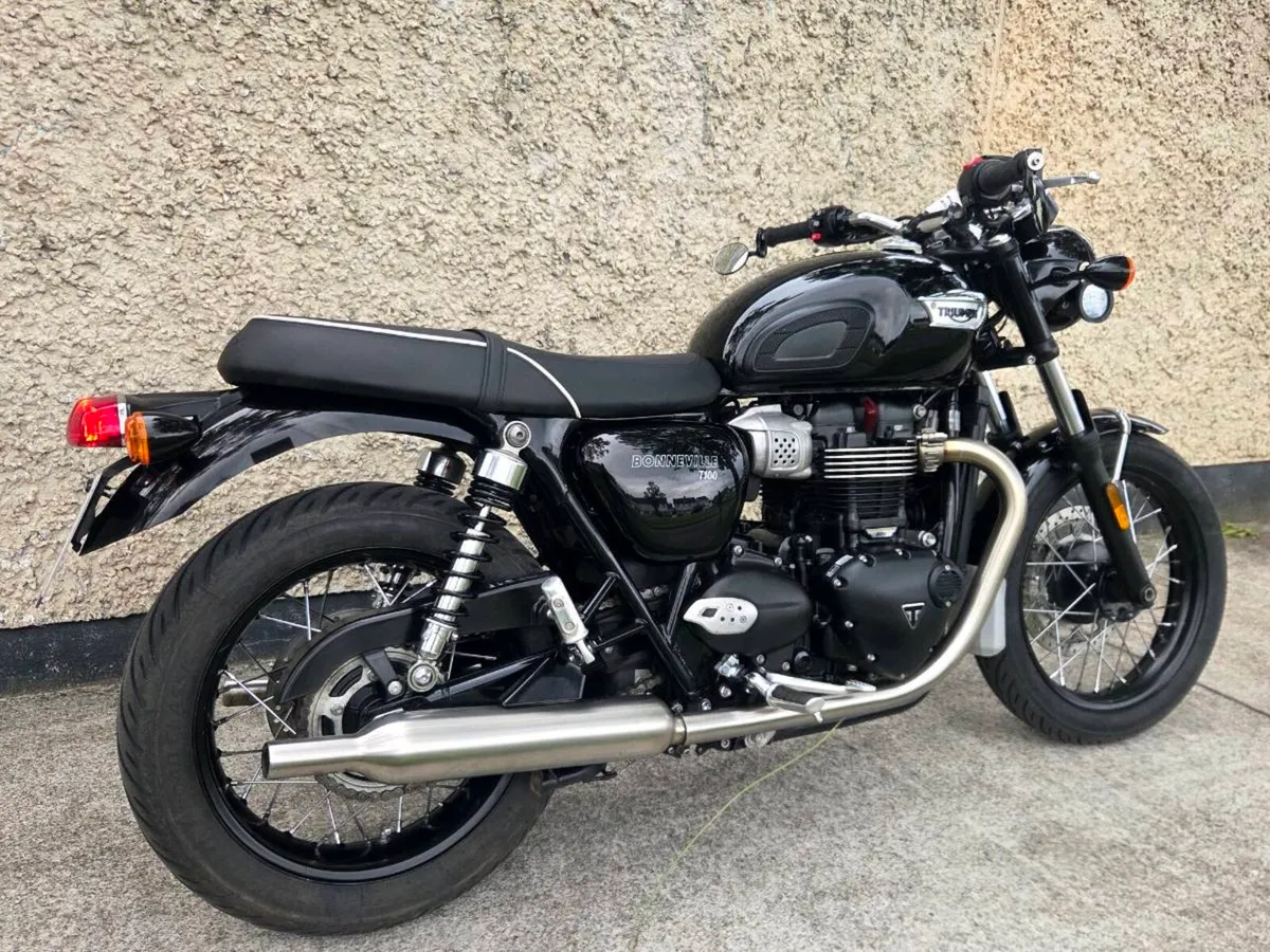 2025 Triumph Bonneville T100 900cc - Image 3