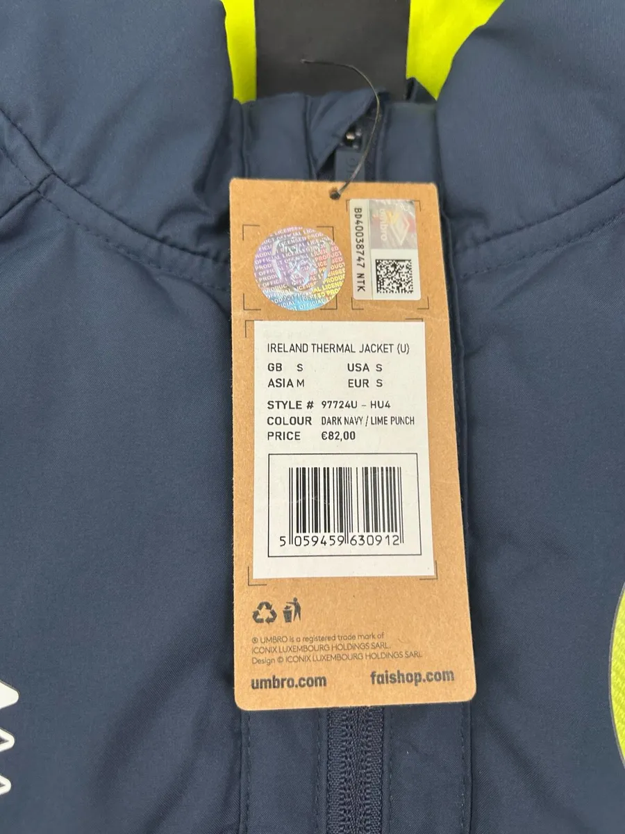 NEW Umbro Ireland Padded Jacket Mens Small - Image 4