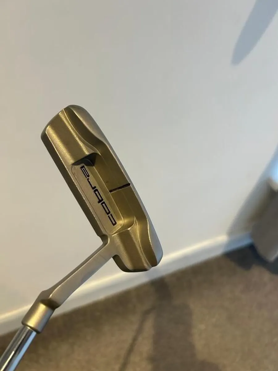 Cobra Fly XL putter - Image 2