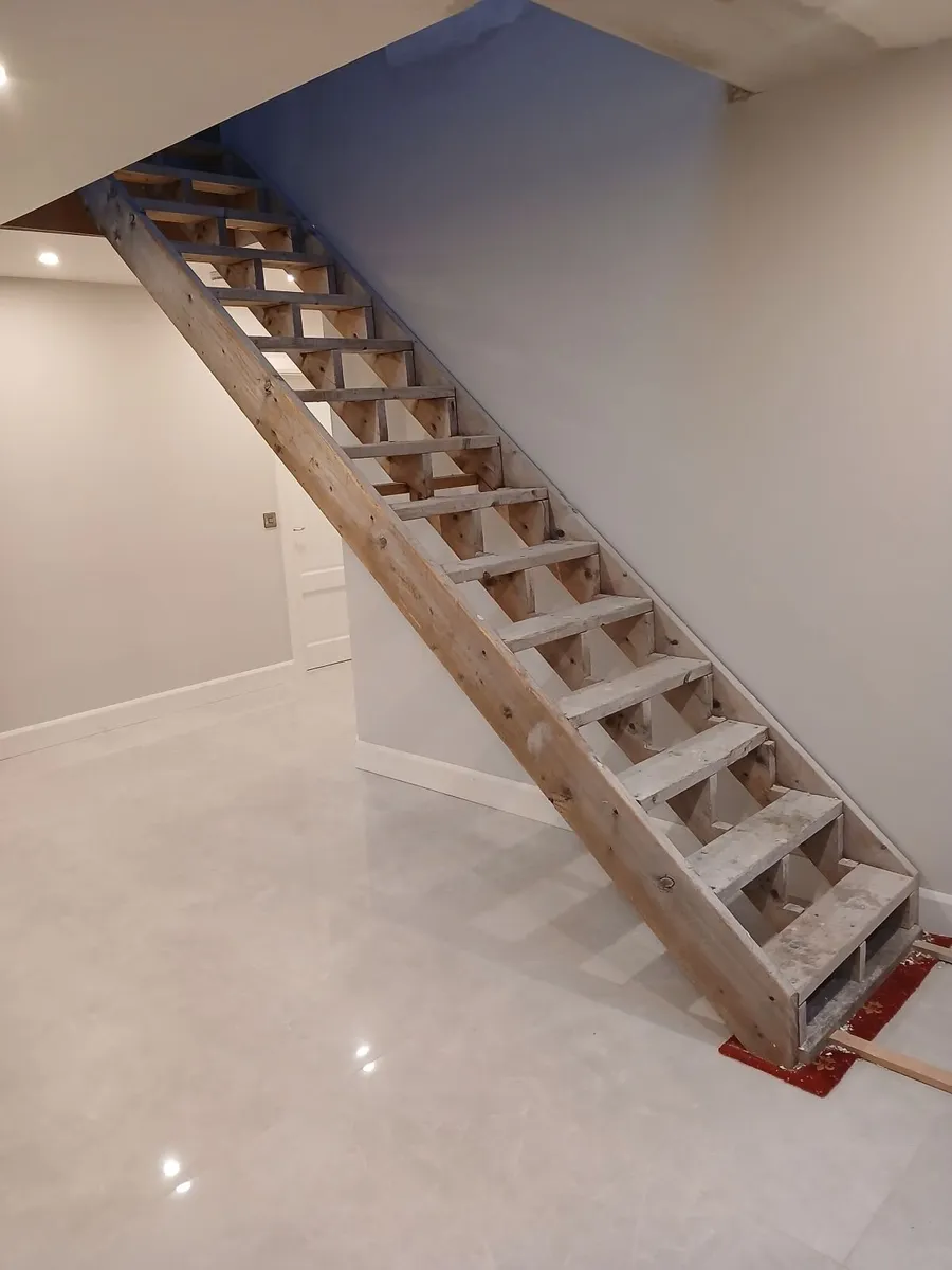 Builders staircase - Image 1