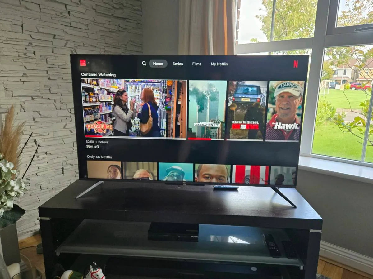 Q Led 50 inch  android 4k Smart TV Tcl - Image 3