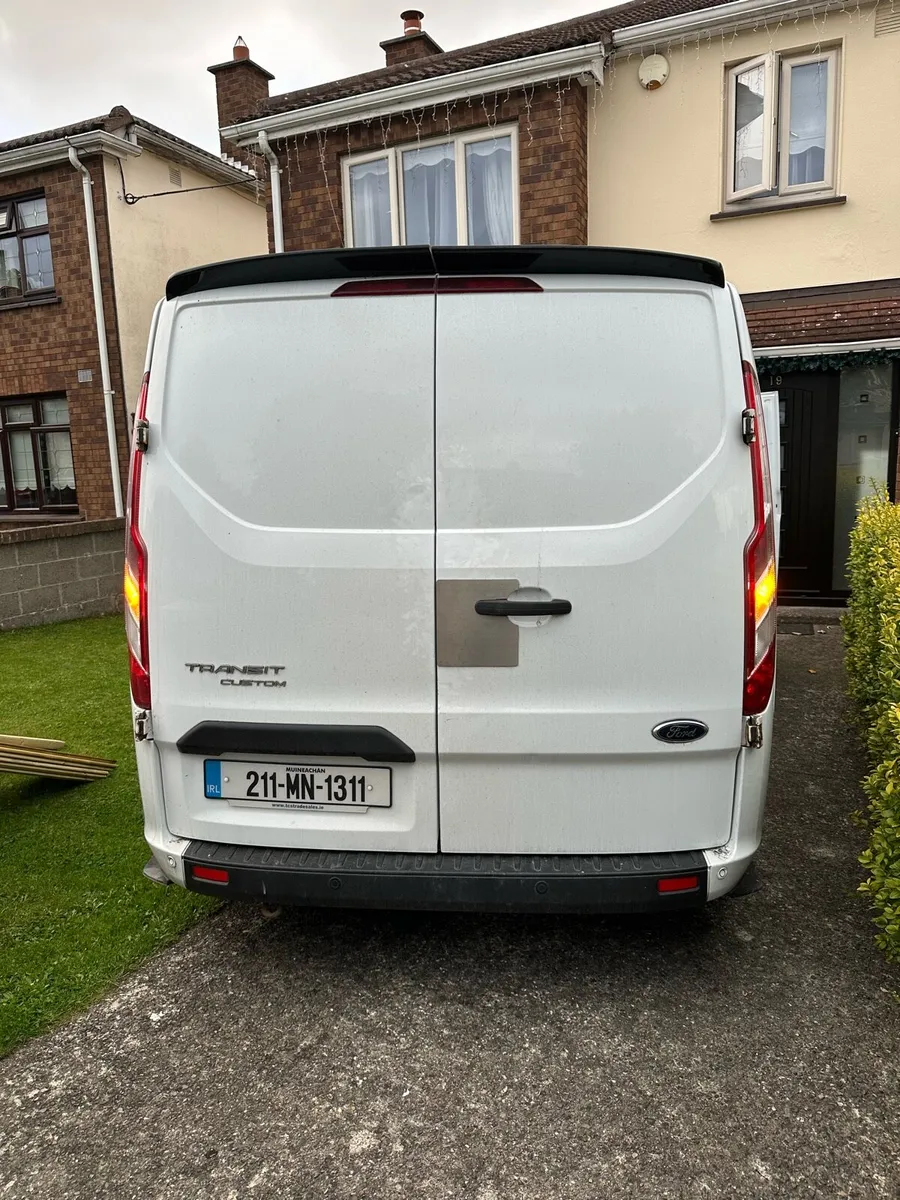 Ford Transit Custom 211 - Image 3