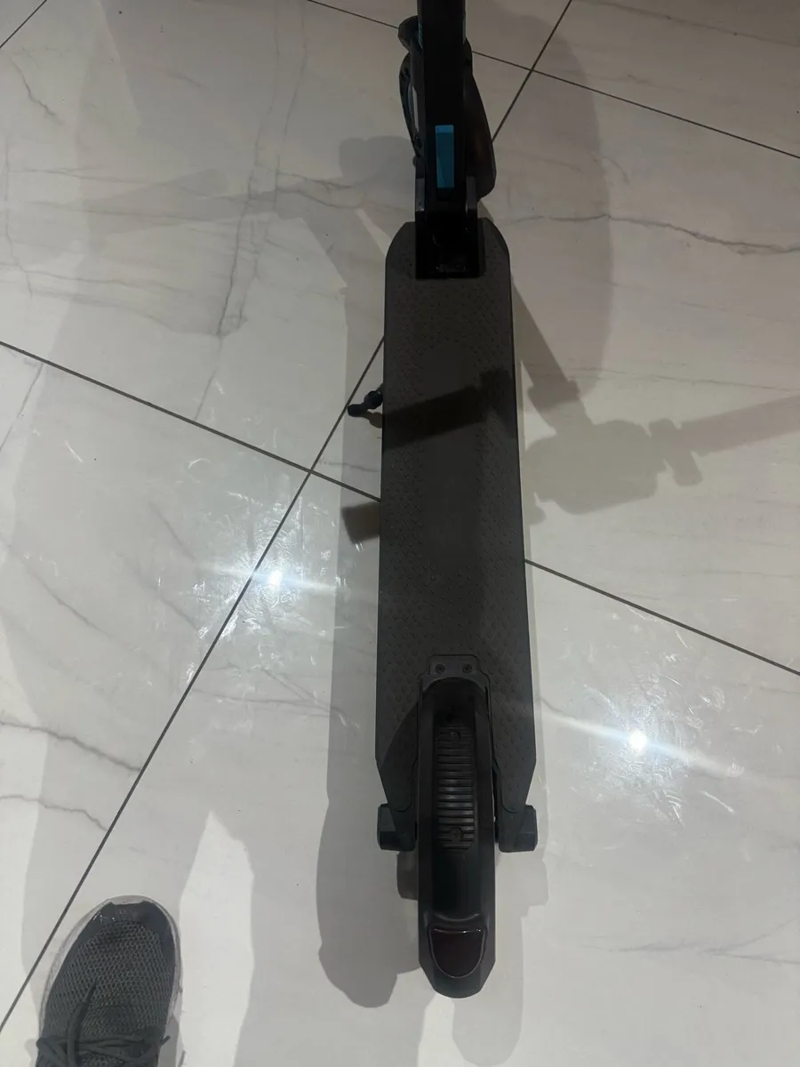Electric scooter - Image 3