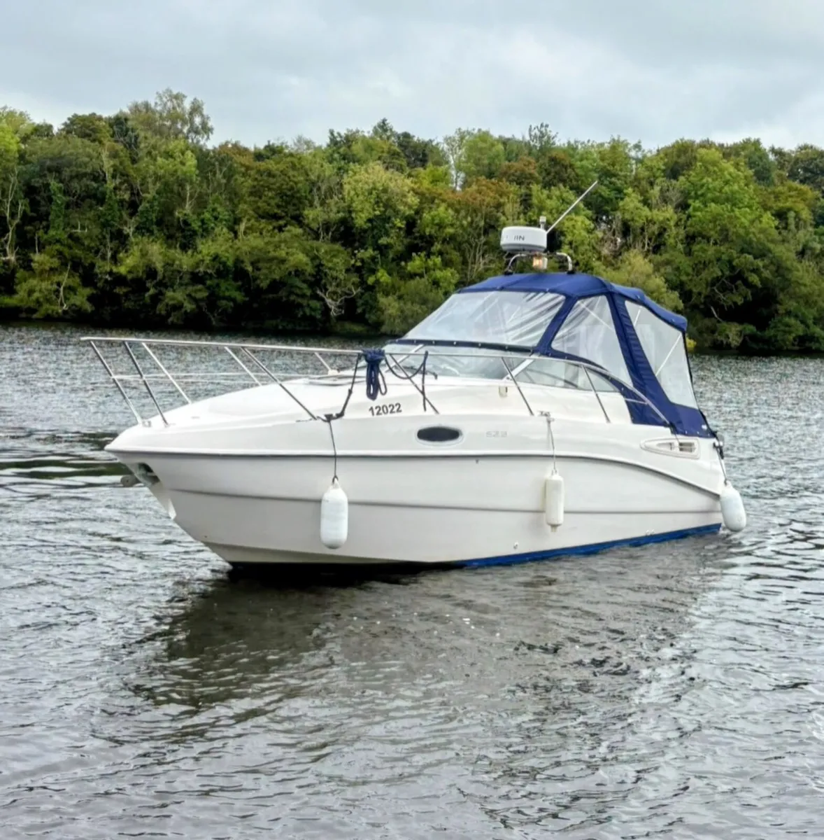 Sealine S23 2003 sports cruiser cuddy cabin boat - Image 2
