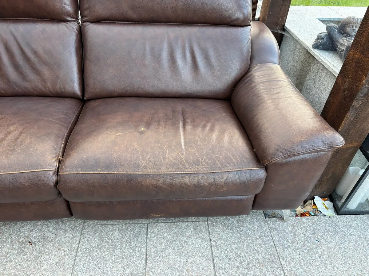 Leather sofa - Image 3