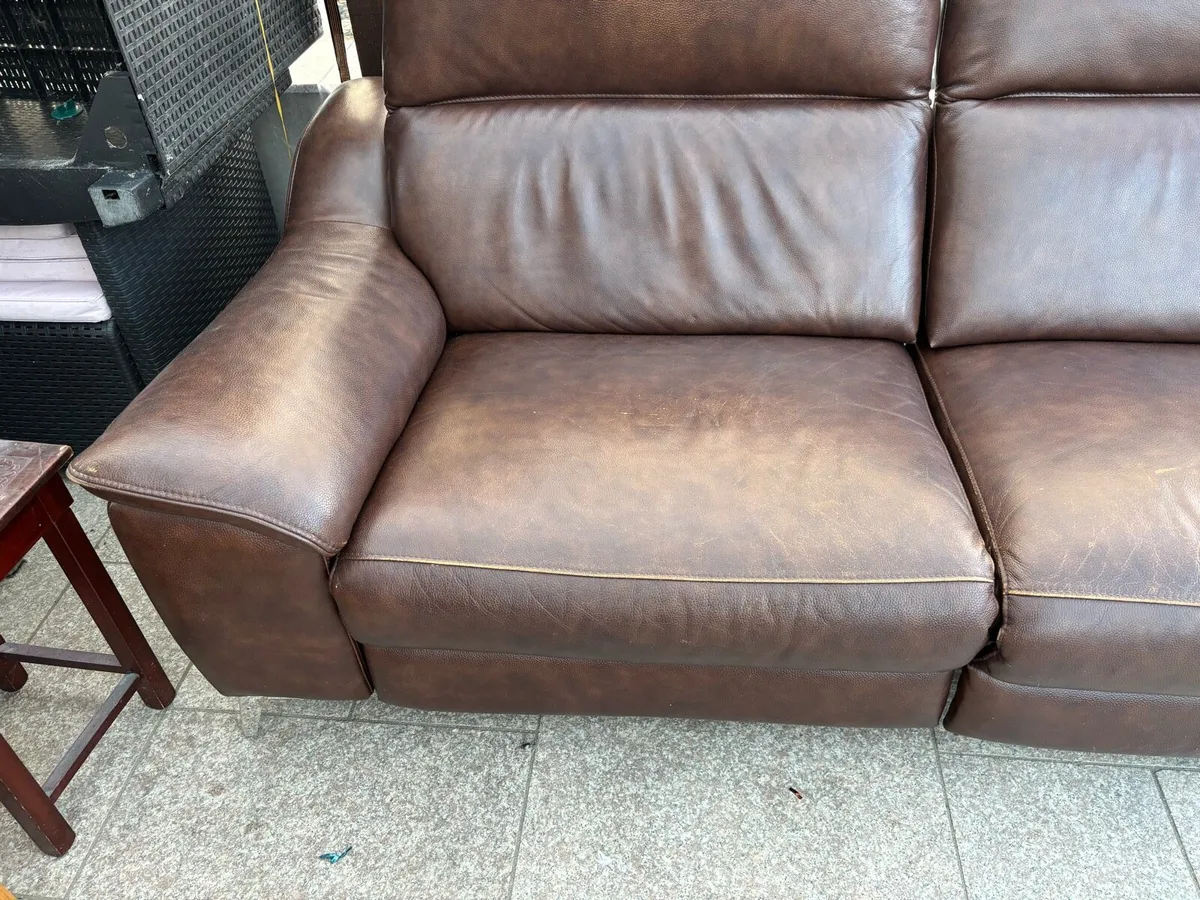 Leather sofa - Image 2
