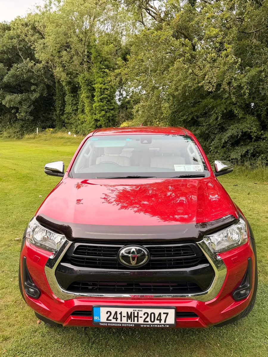 Toyota Hilux 2024 In like new condition - Image 2