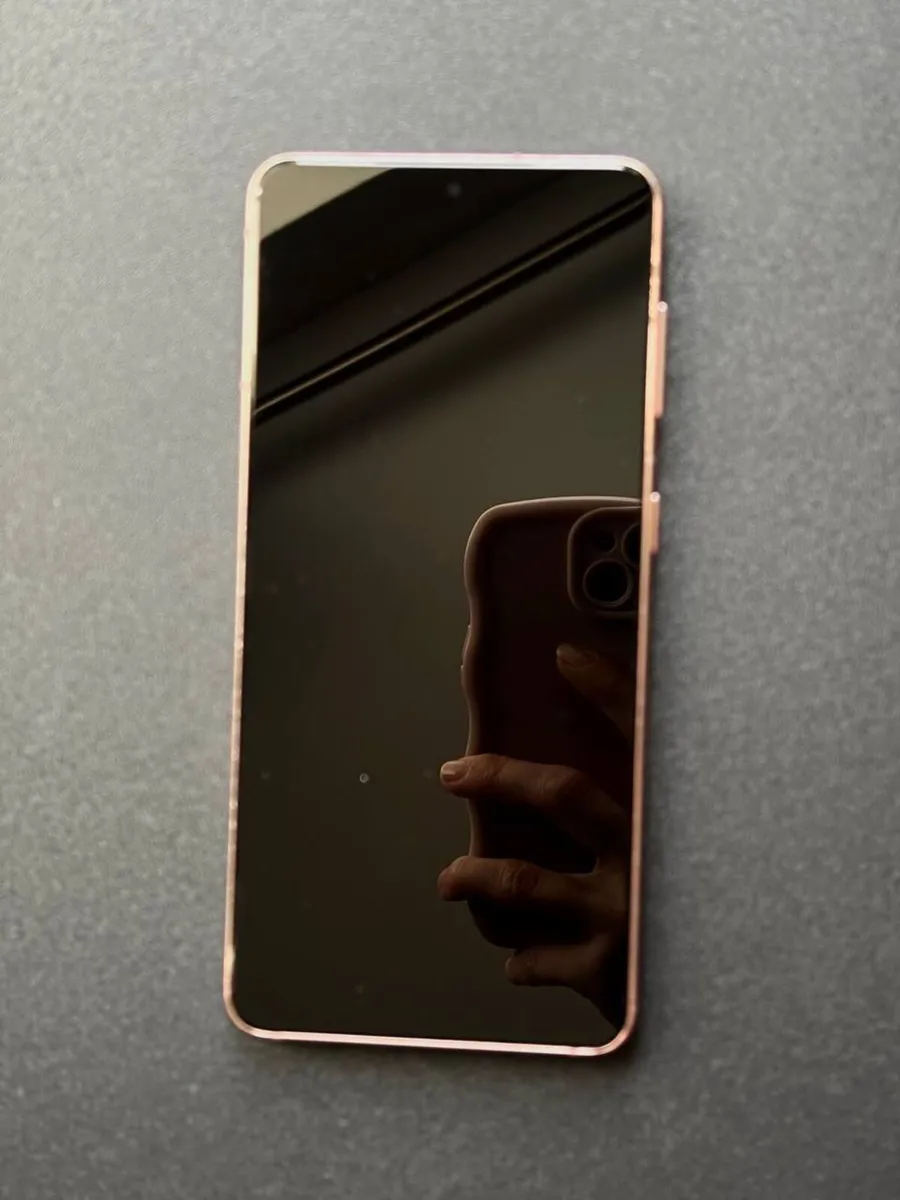 Samsung s21 - Image 4