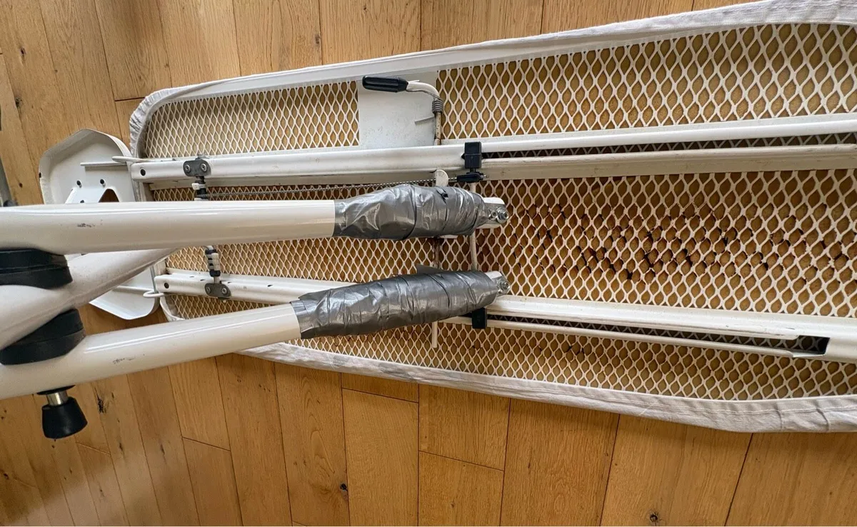 Ironing board - Image 4