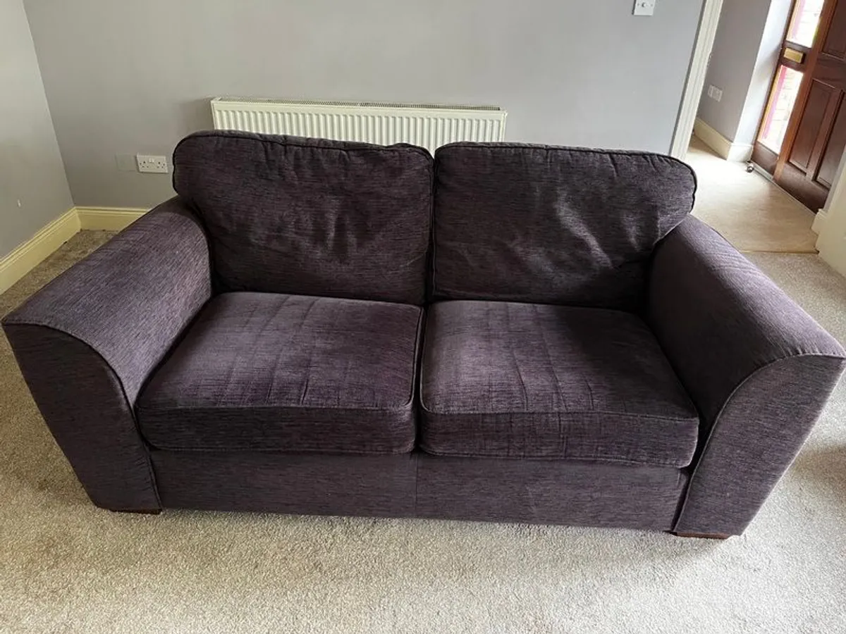 Sofa and armchairs - Image 1