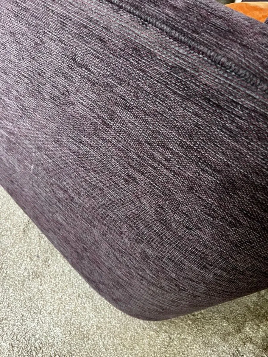 Sofa and armchairs - Image 3