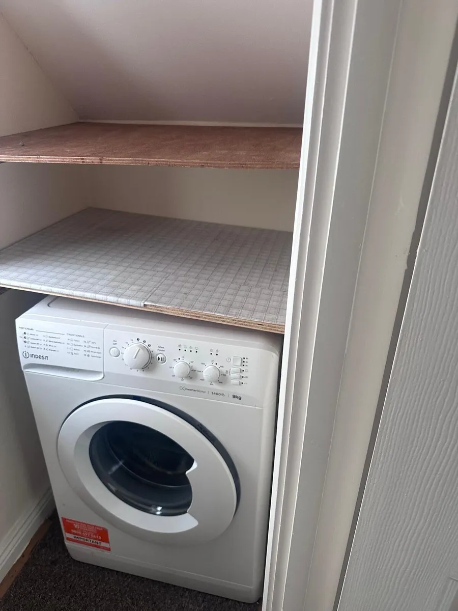 Indesit 9KG 1400 Spin Washing Machine - Image 2