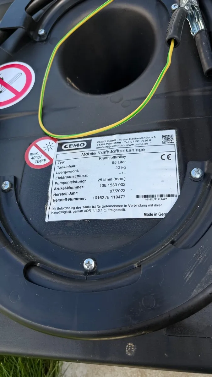 Portable petrol tanks - Image 2