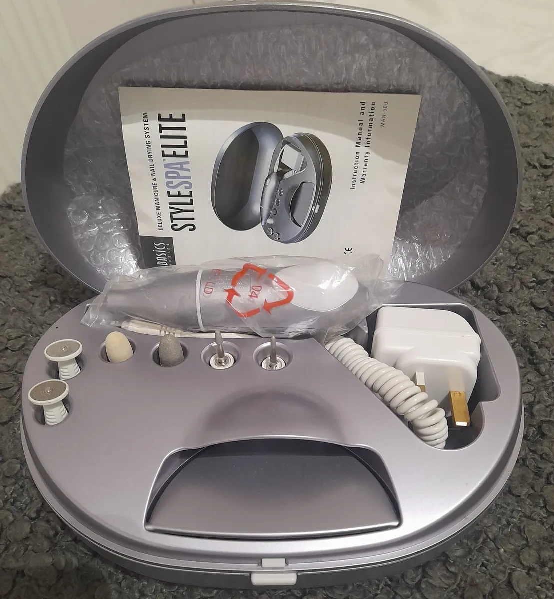 Body Basics by HoMedics Deluxe Manicure & Nail Dry - Image 4